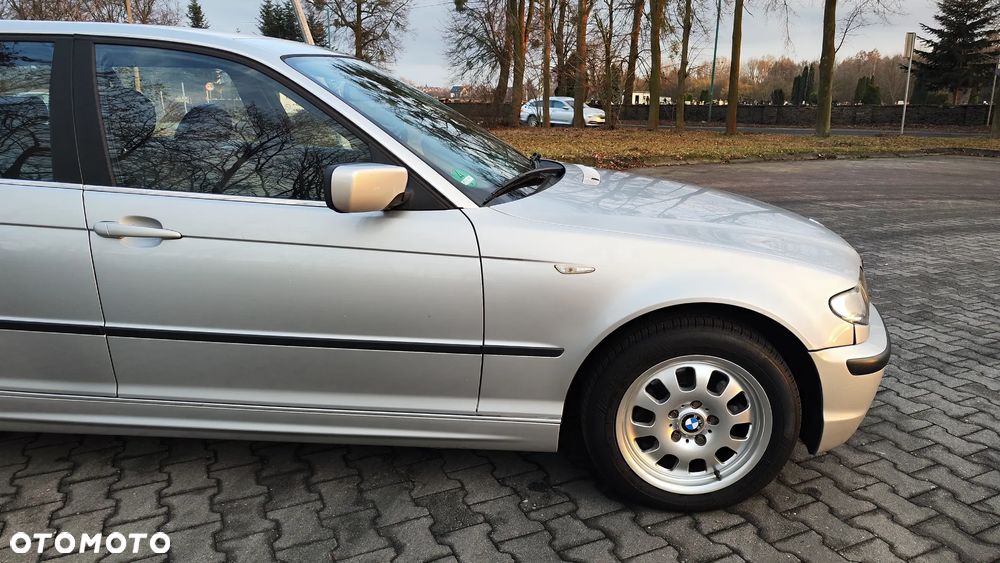 BMW Seria 3 320i Edition Lifestyle - 11