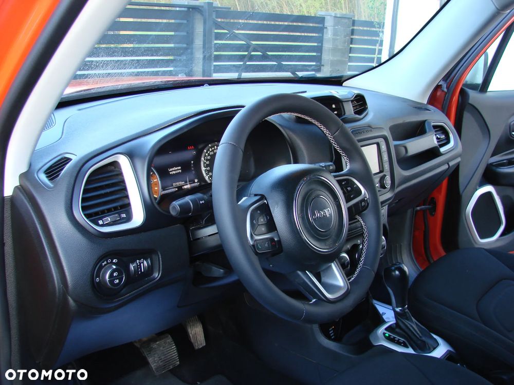 Jeep Renegade - 17