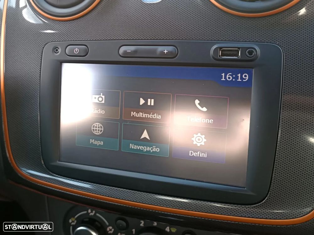 Dacia Sandero Stepway TCe 90 Easy-R S&S Celebration - 20