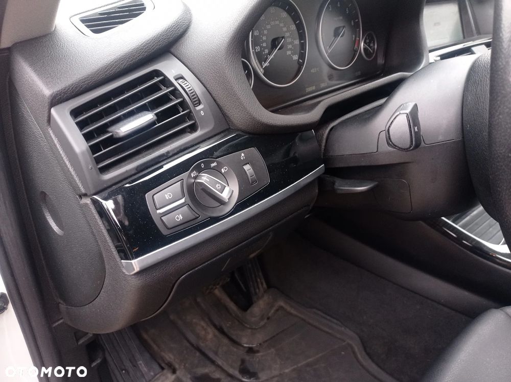 BMW X3 xDrive28i Sport-Aut xLine - 10