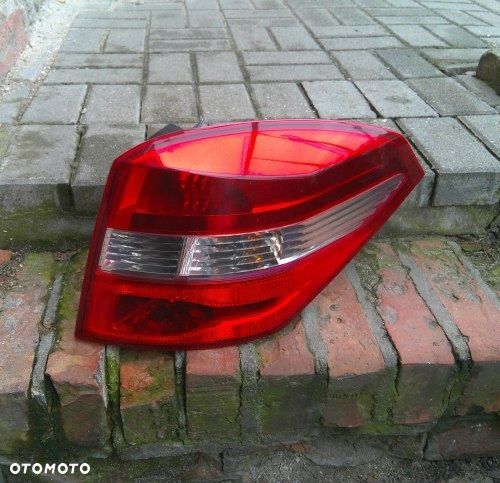 RENAULT LAGUNA 3 III KOMBI 07-11 PRAWA TYLNA LAMPA ORYGINAŁ - 1