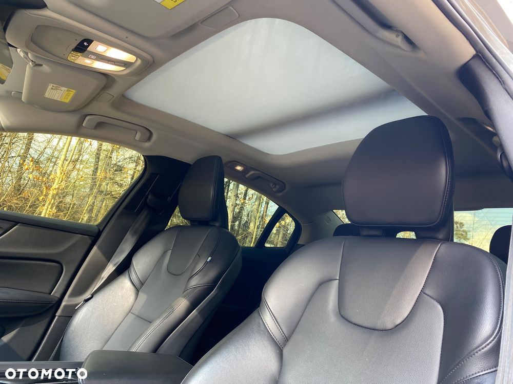 Volvo S60 T5 Drive-E Dynamic Edition (Kinetic) - 15