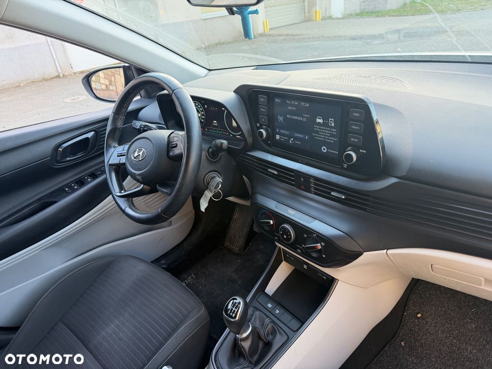 Hyundai i20 - 20