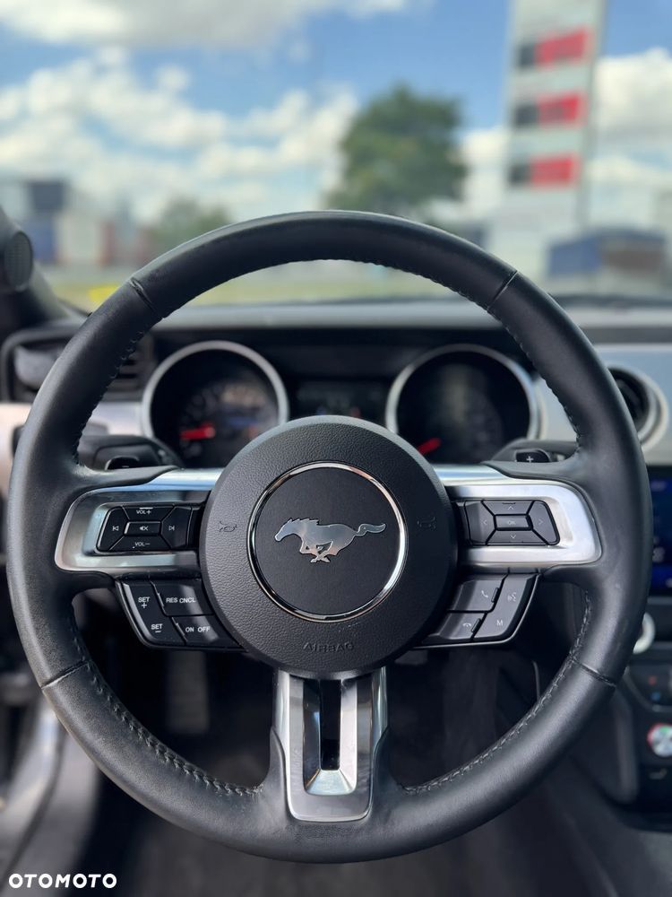 Ford Mustang 2.3 EcoBoost - 4