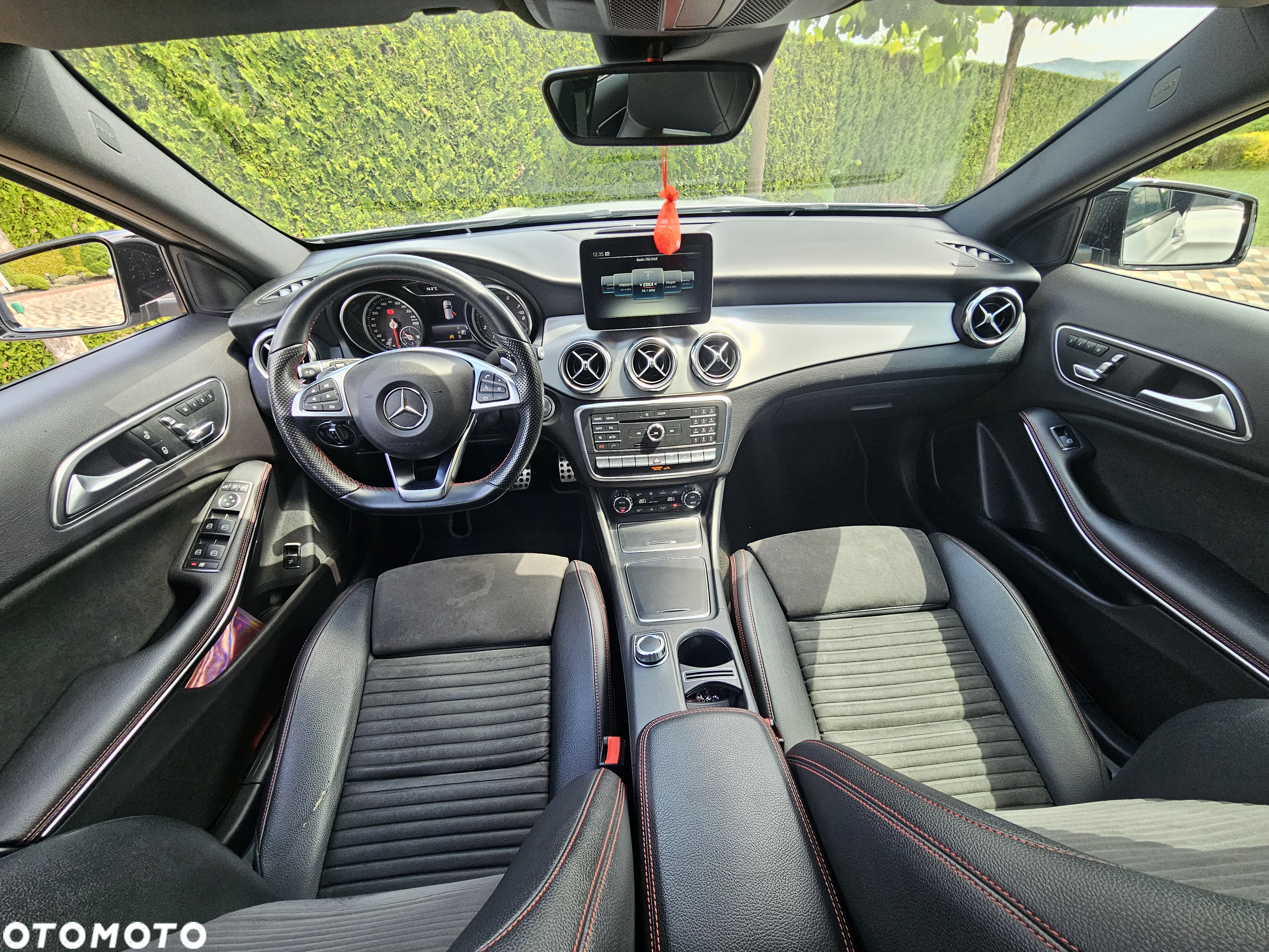 Mercedes-Benz GLA 250 4-Matic - 5