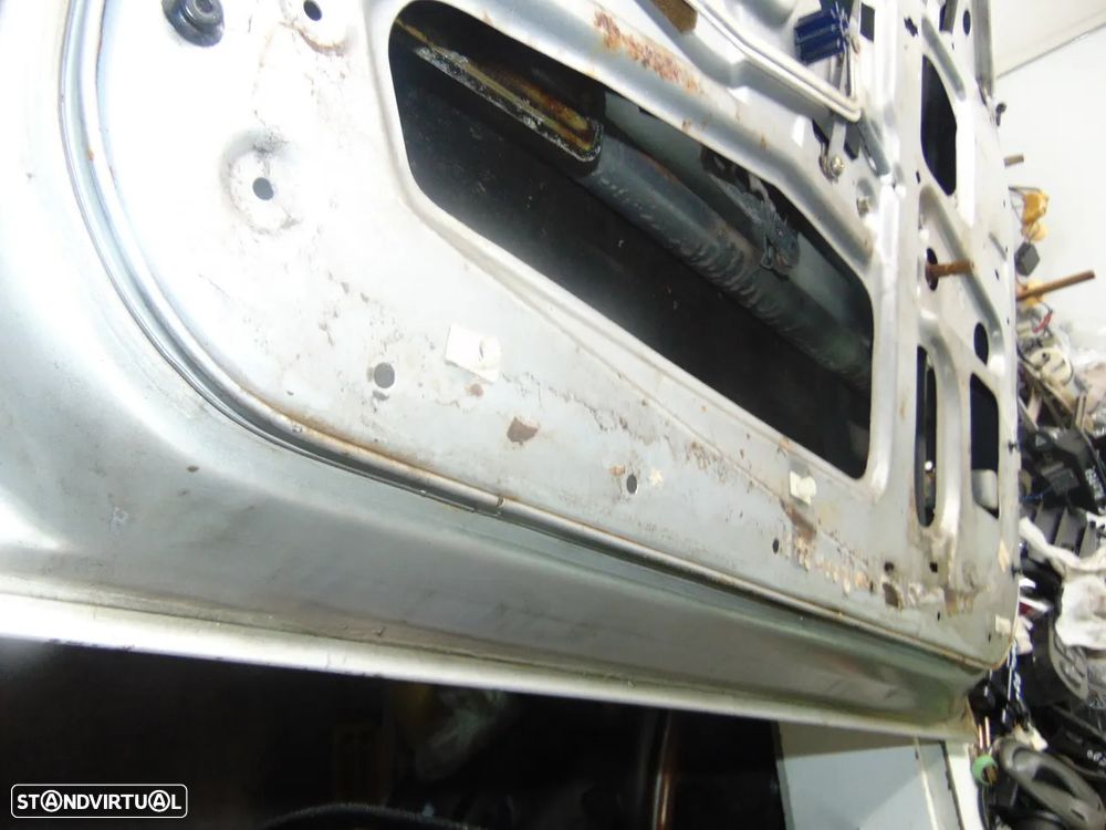 Volvo 244 portas - 13