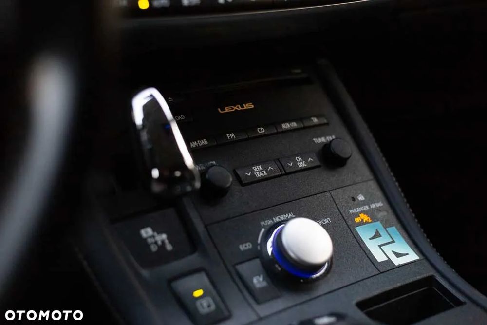 Lexus CT 200h Comfort - 16