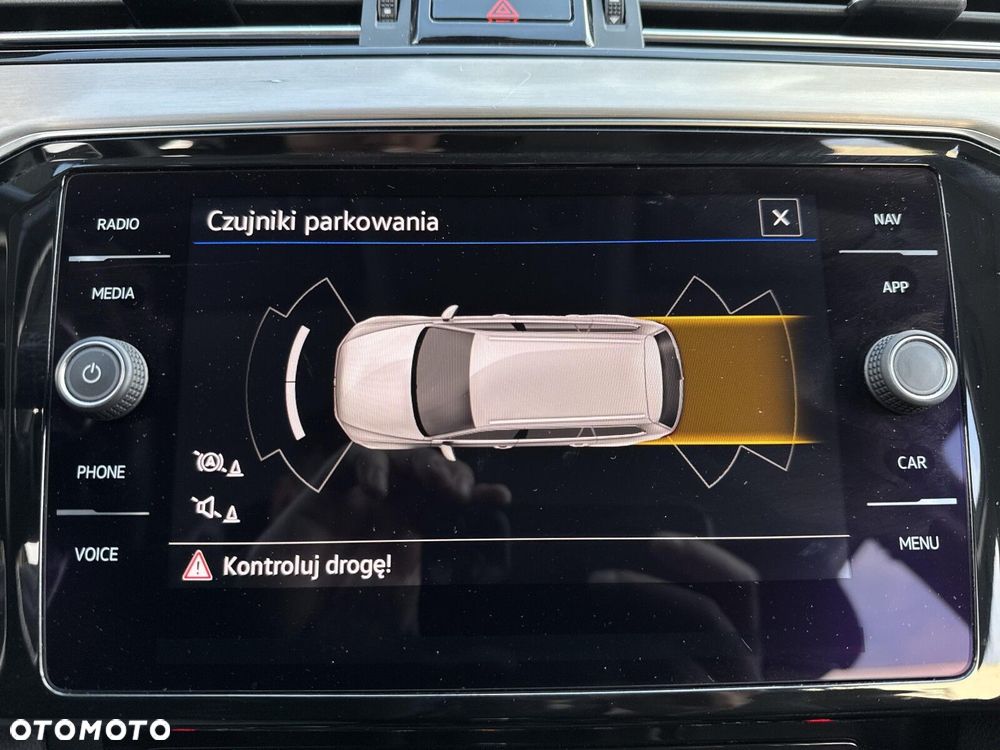 Volkswagen Passat Variant 2.0 TDI SCR Elegance DSG - 32