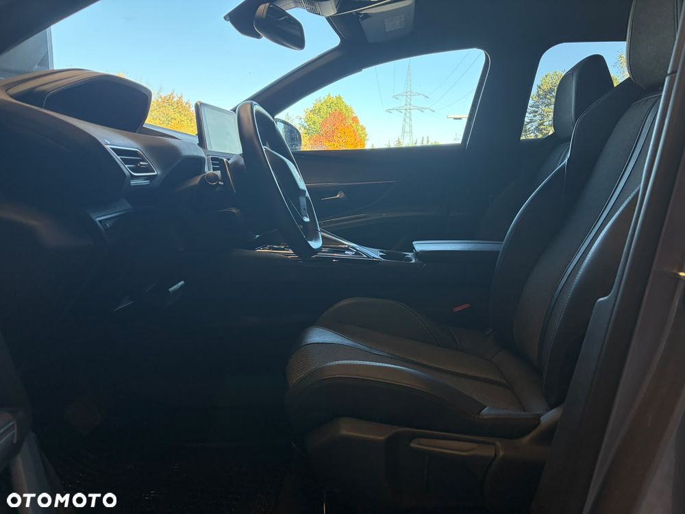 Peugeot 3008 1.5 BlueHDi Allure S&S EAT8 - 14