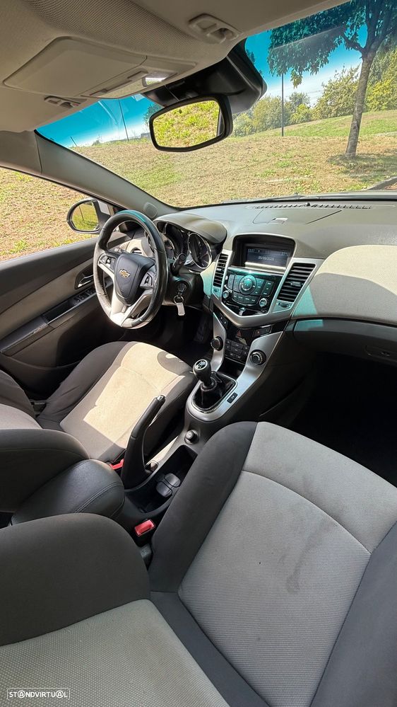 Chevrolet Cruze 2.0 VCDi LT - 13