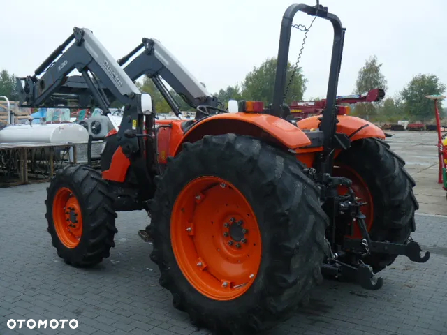 Kubota M8540 z ładowaczem Quicke - 6