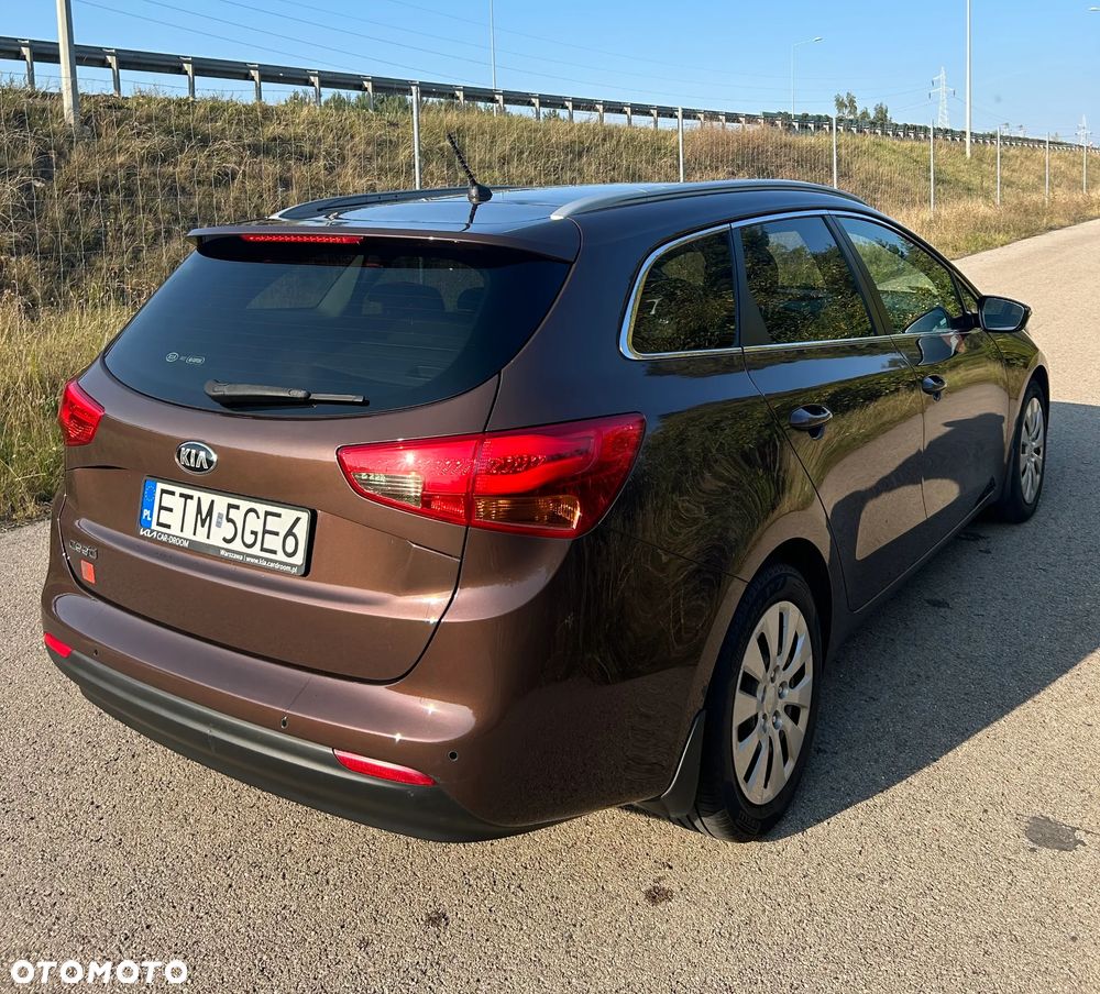 Kia Ceed 1.6 GDI L - 8