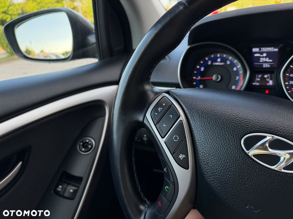 Hyundai i30 1.4 Fifa World Cup Edition - 37