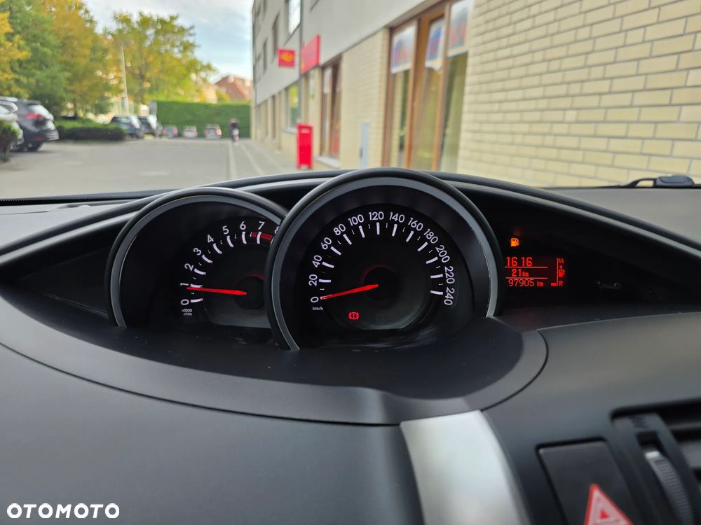 Toyota Verso - 31