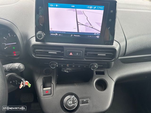 Citroën BERLINGO BERLINGO CX.AUT. 8V. 3 LUGARES C/GPS 130 CV - 13