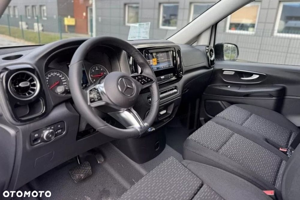 Mercedes-Benz Vito 114 CDI Pro Długi 9G-Tronic 2.0 136KM - 10