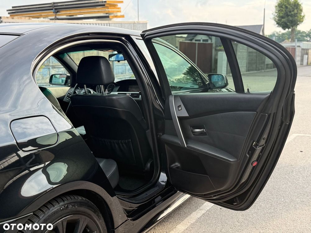 BMW Seria 5 - 17