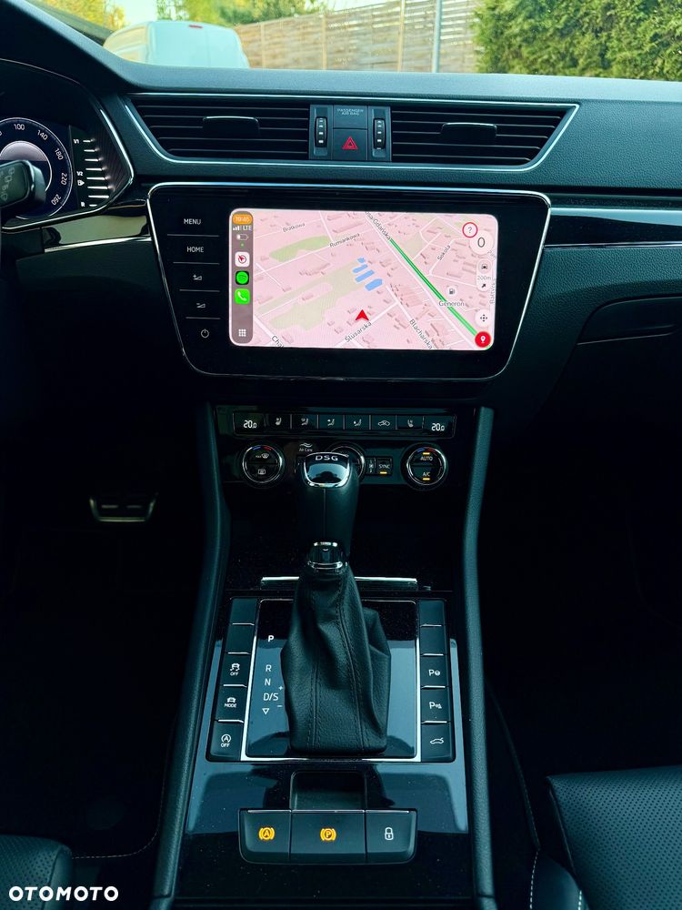 Skoda Superb 2.0 TDI SCR L&K DSG - 12