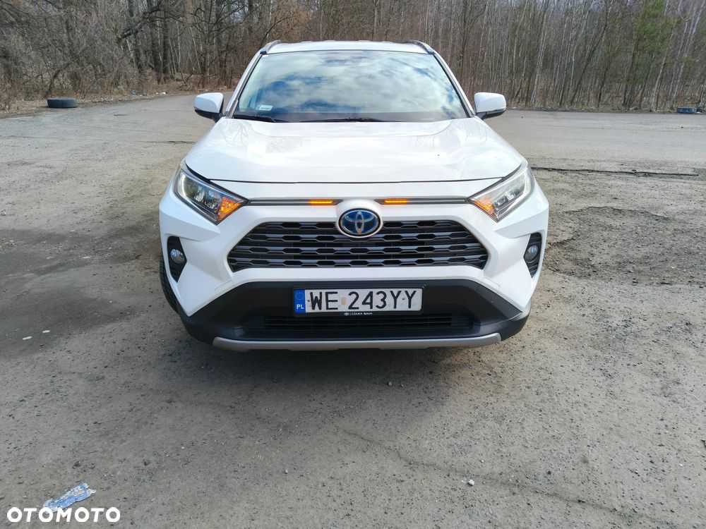 Toyota RAV4 - 8
