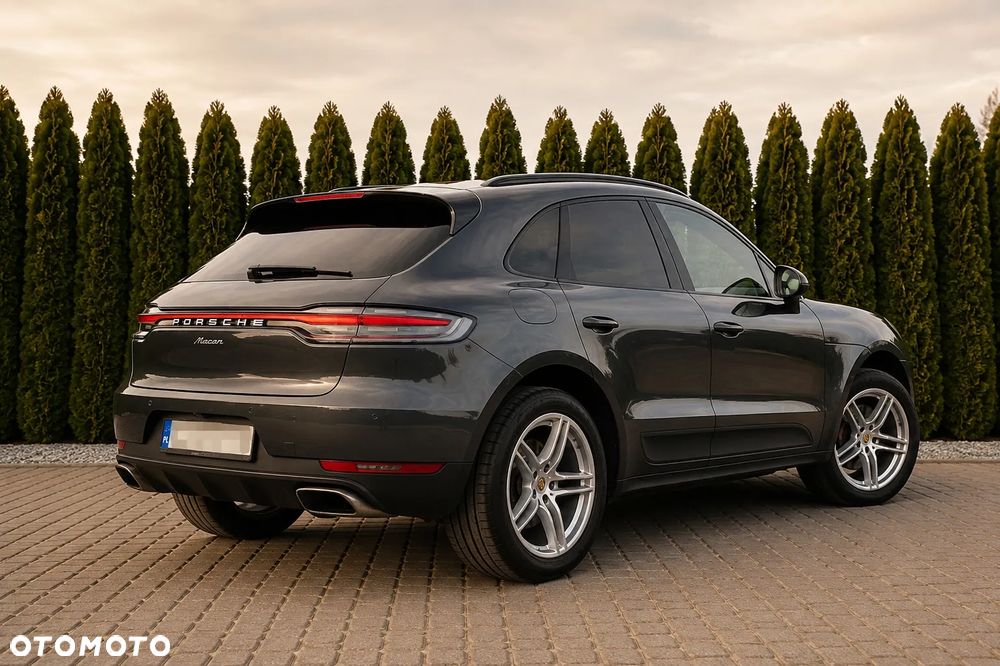 Porsche Macan - 27