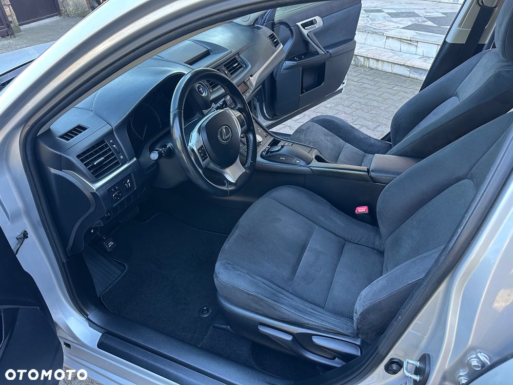 Lexus CT Luxury Line - 10