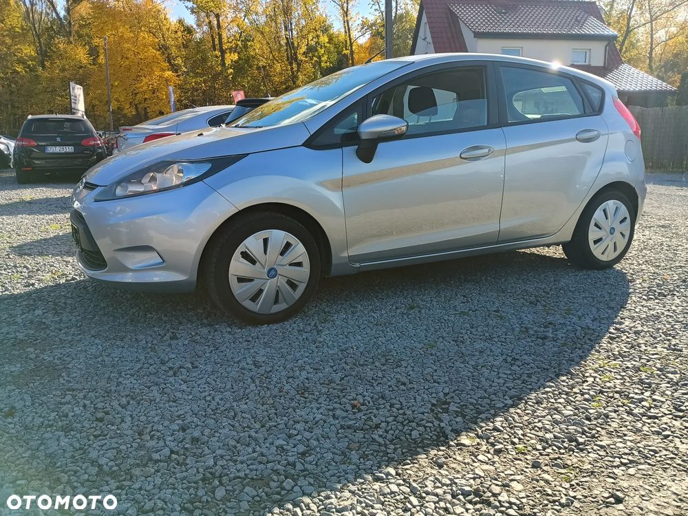 Ford Fiesta - 11