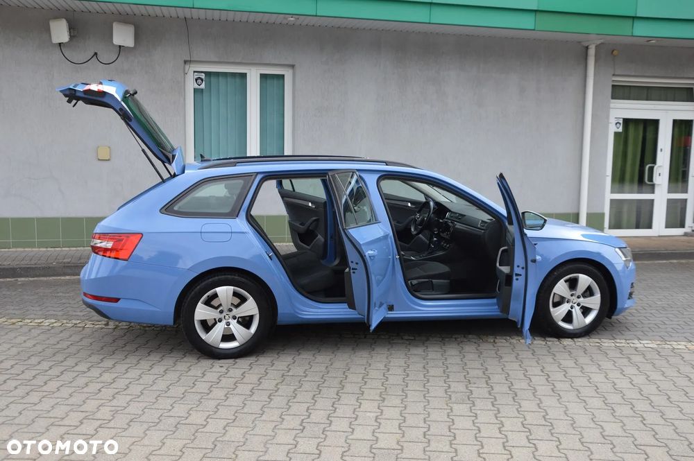 Skoda Superb 2.0 TDI SCR Style DSG - 16