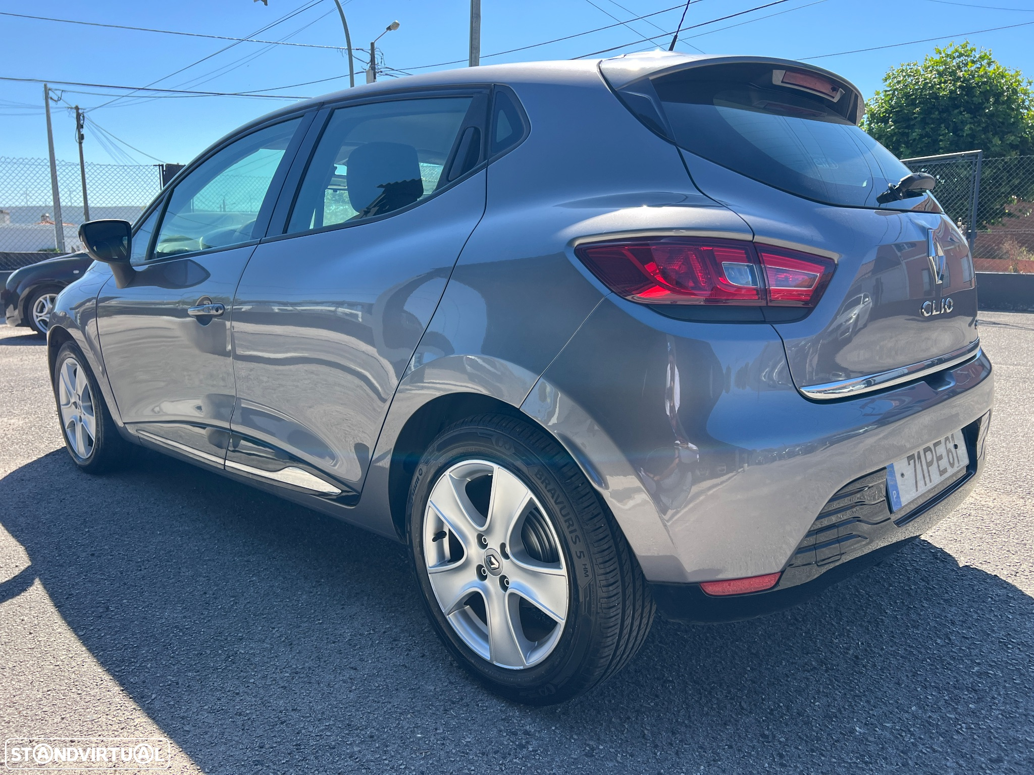 Renault Clio 1.5 dCi Dynamique S - 24