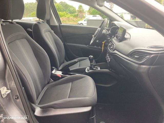 Fiat Tipo 1.3 MultiJet Life - 30