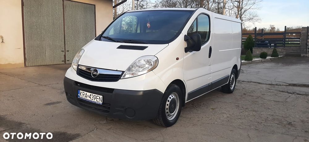 Opel Vivaro - 18