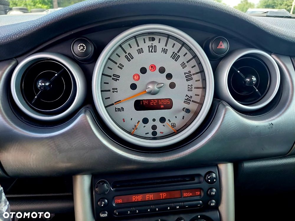 MINI Cooper S Standard - 13