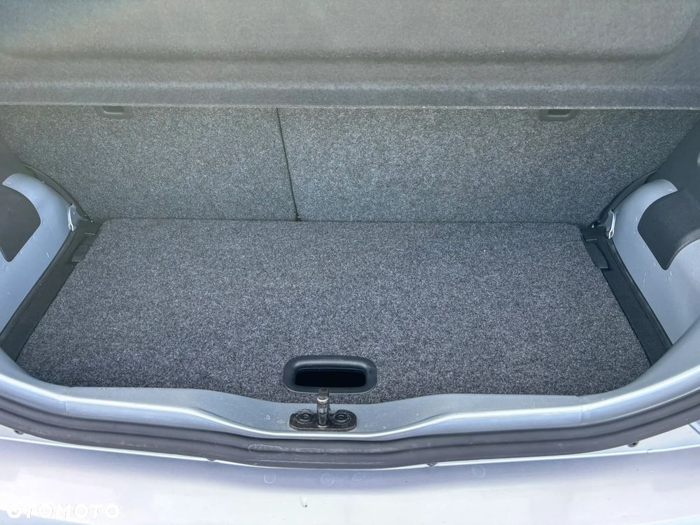Volkswagen up! BlueMotion Technology jeans - 13