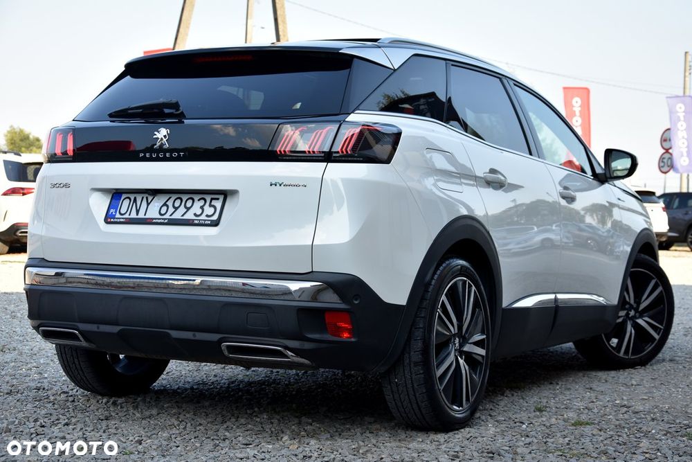 Peugeot 3008 1.6 PureTech HYbrid4 GT Line S&S EAT8 - 8