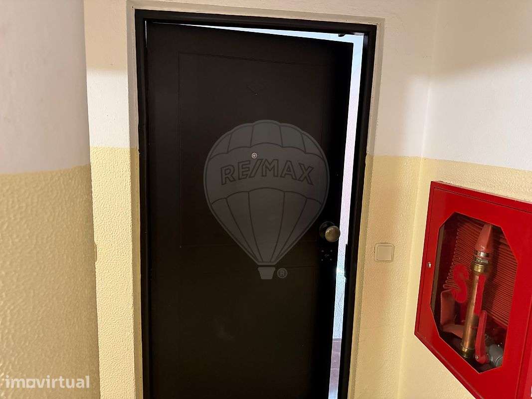 Apartamento T2 para arrendamento - Grande imagem: 3/16