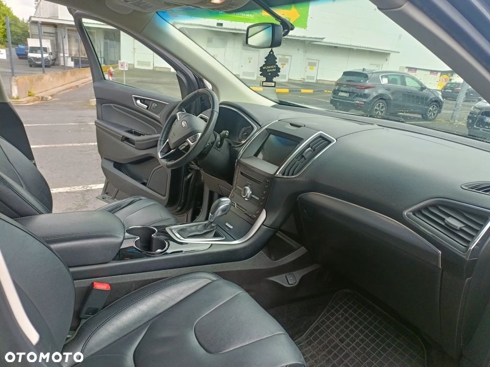 Ford Edge - 11