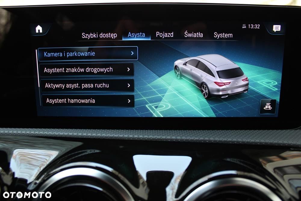 Mercedes-Benz CLA - 24