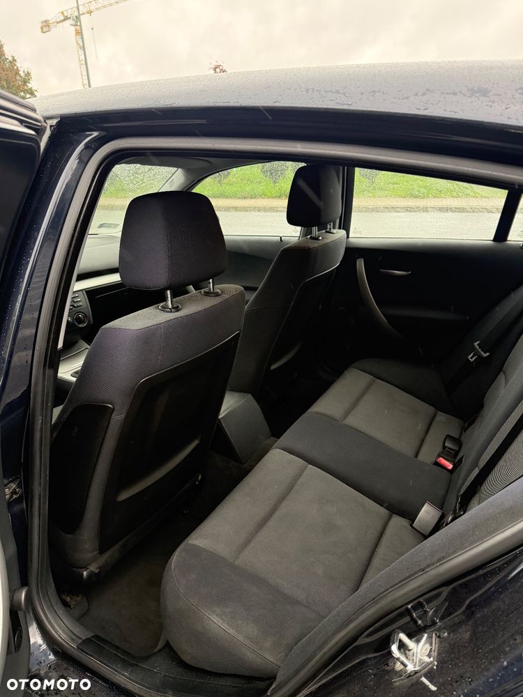 BMW Seria 1 116i - 6