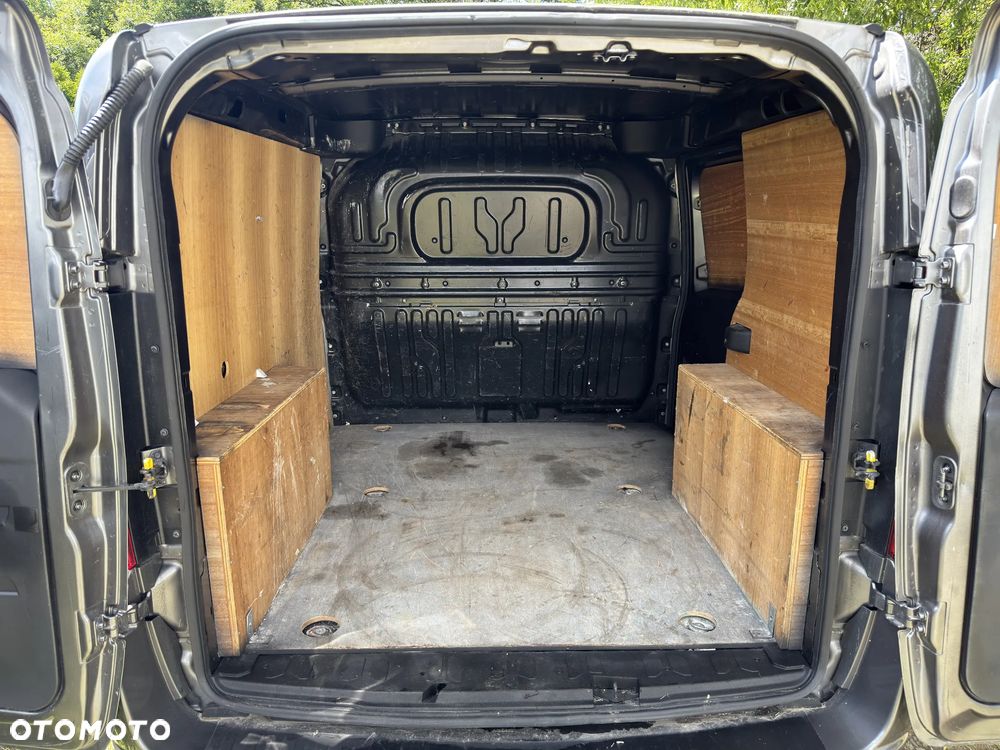 Fiat Doblo - 11