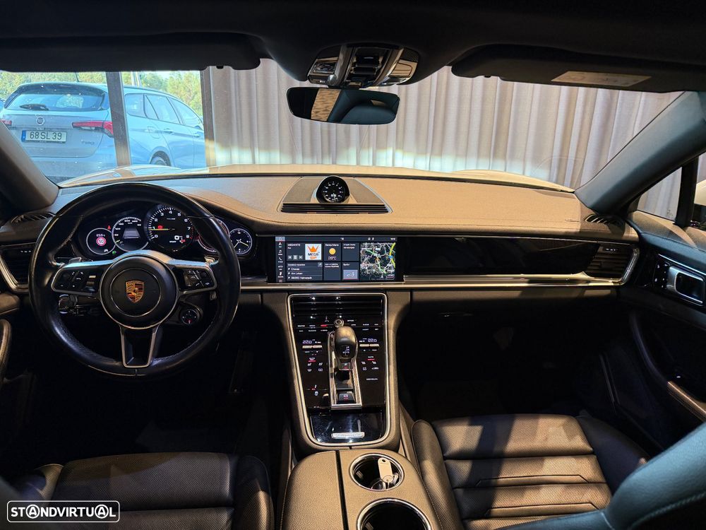 Porsche Panamera Sport Turismo 4 E-Hybrid Platinum Edition - 40