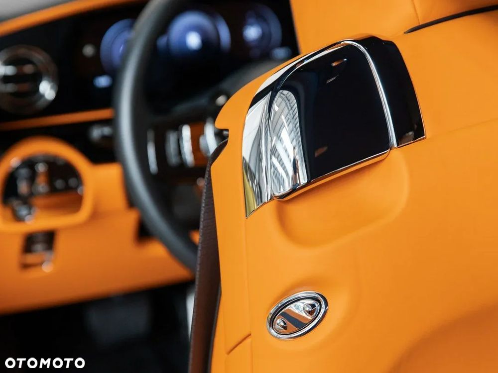 Rolls-Royce Spectre - 37