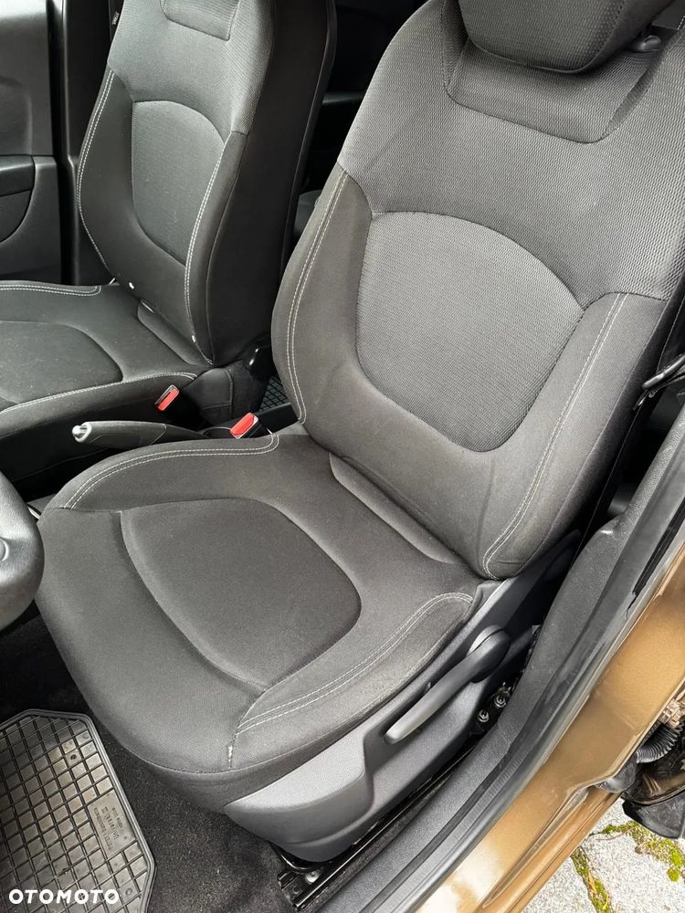 Renault Captur 0.9 Energy TCe Life - 17