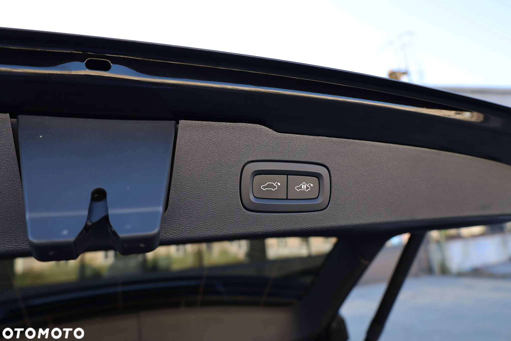 Volvo V60 T6 AWD Recharge Geartronic RDesign - 30