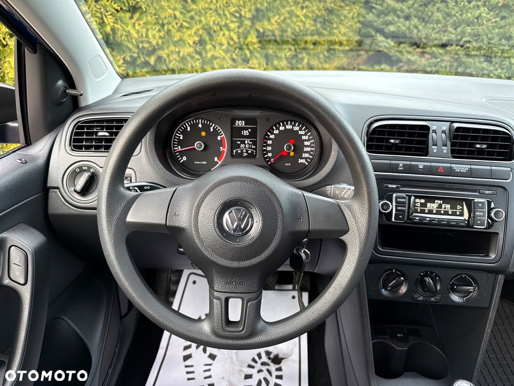 Volkswagen Polo 1.2 Comfortline - 28