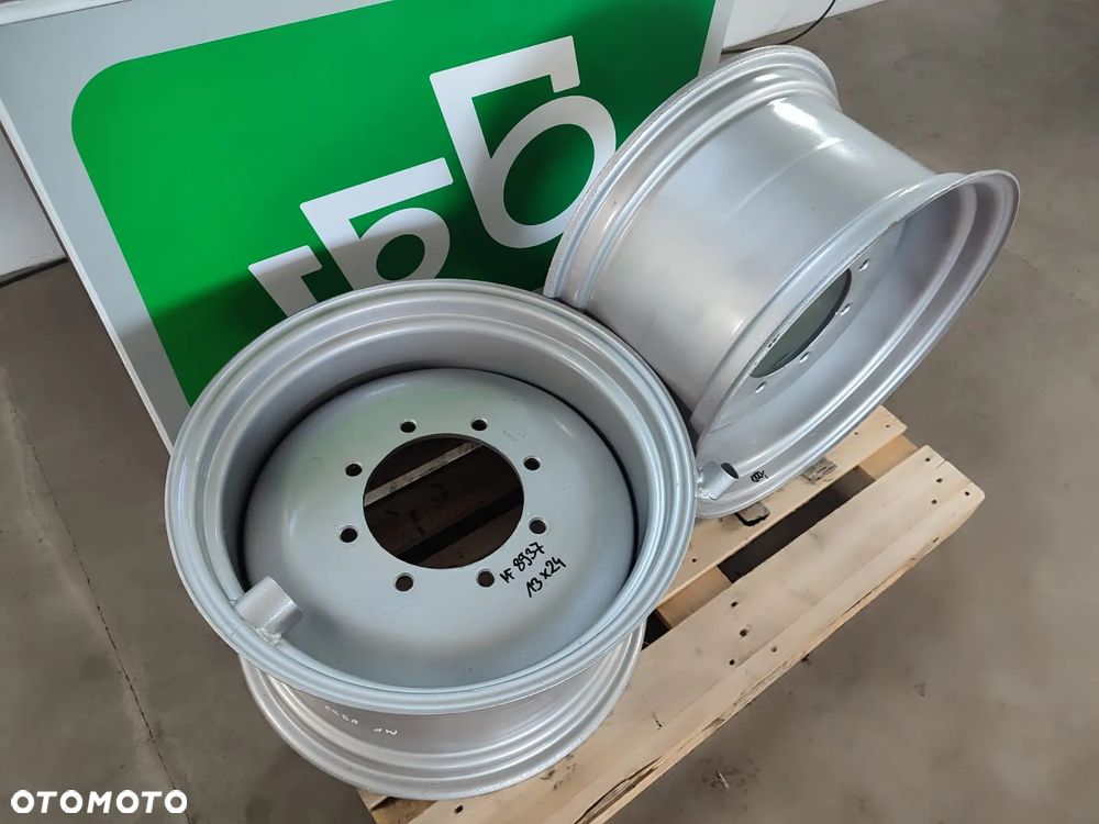 Felga 13x24 MASSEY FERGUSON 8937 - 6