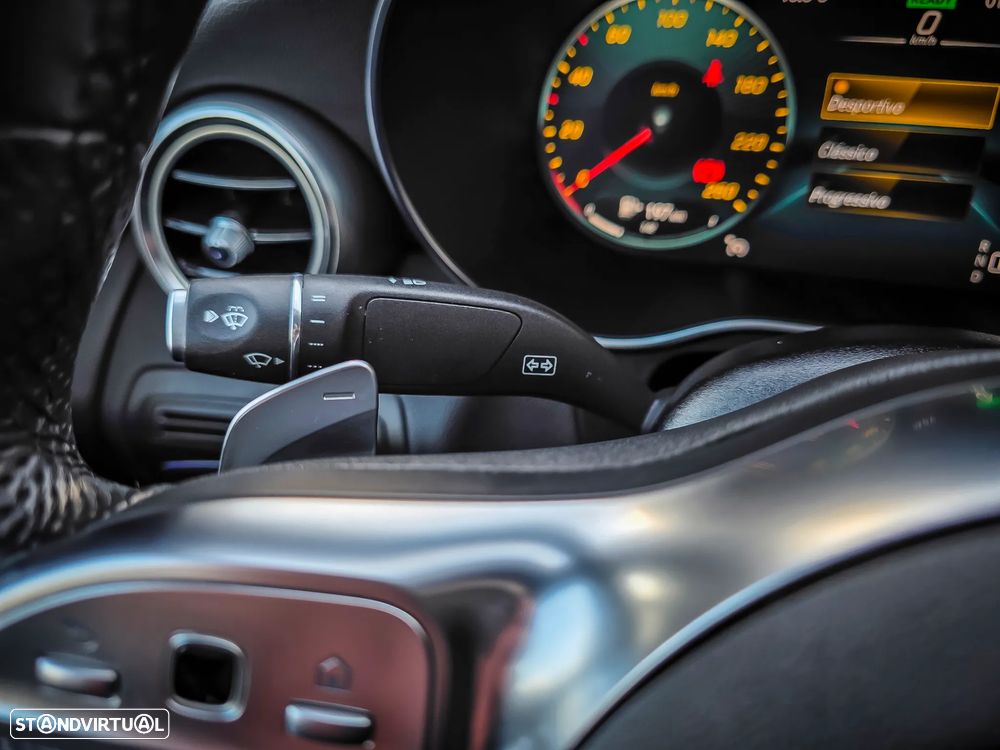 Mercedes-Benz GLC 300 de Coupe 4Matic 9G-TRONIC AMG Line - 26