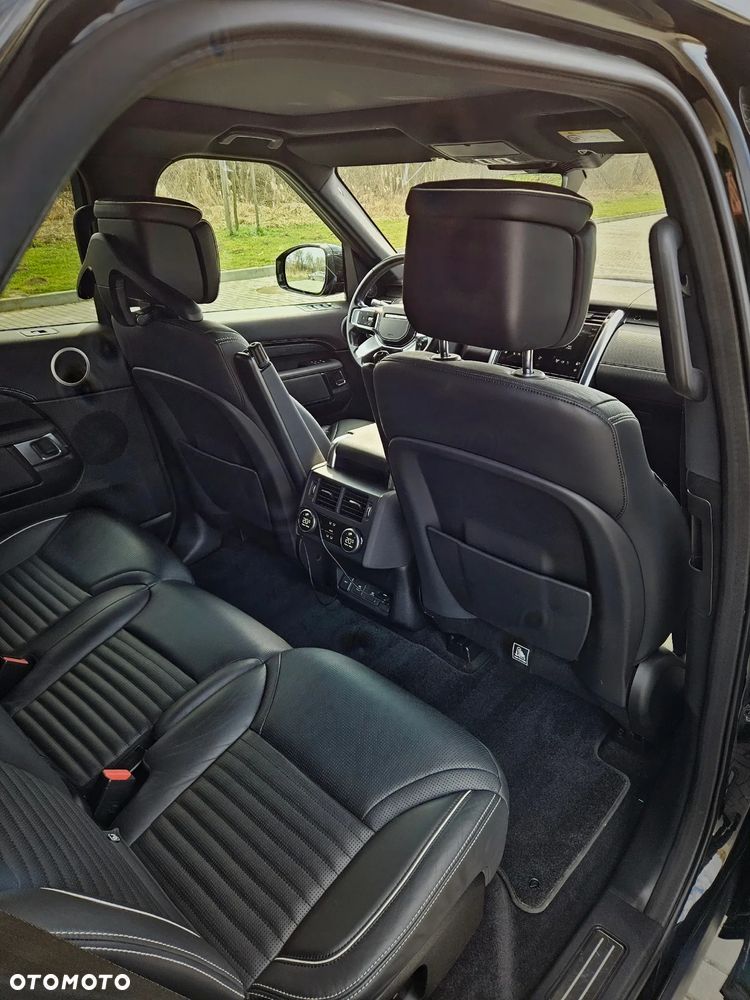 Land Rover Discovery 3.0 D300 mHEV S - 19