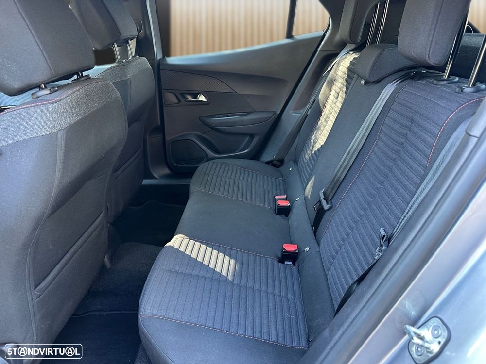 Peugeot 2008 1.2 PureTech Active - 9