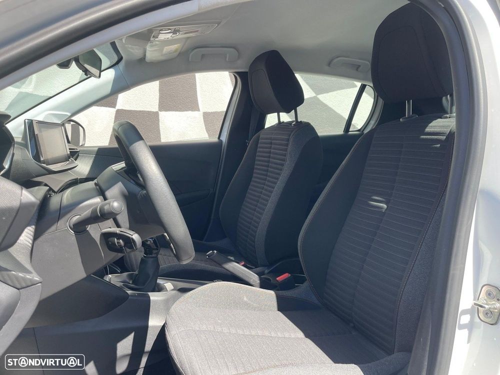 Peugeot 208 1.2 PureTech Active - 5