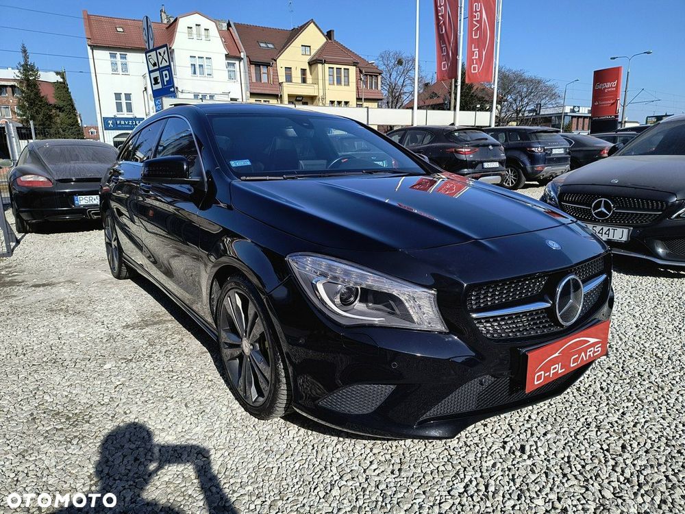 Mercedes-Benz CLA 180 Peak Edition - 5