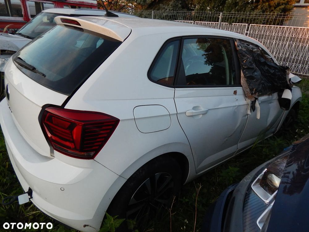Volkswagen Polo - 21